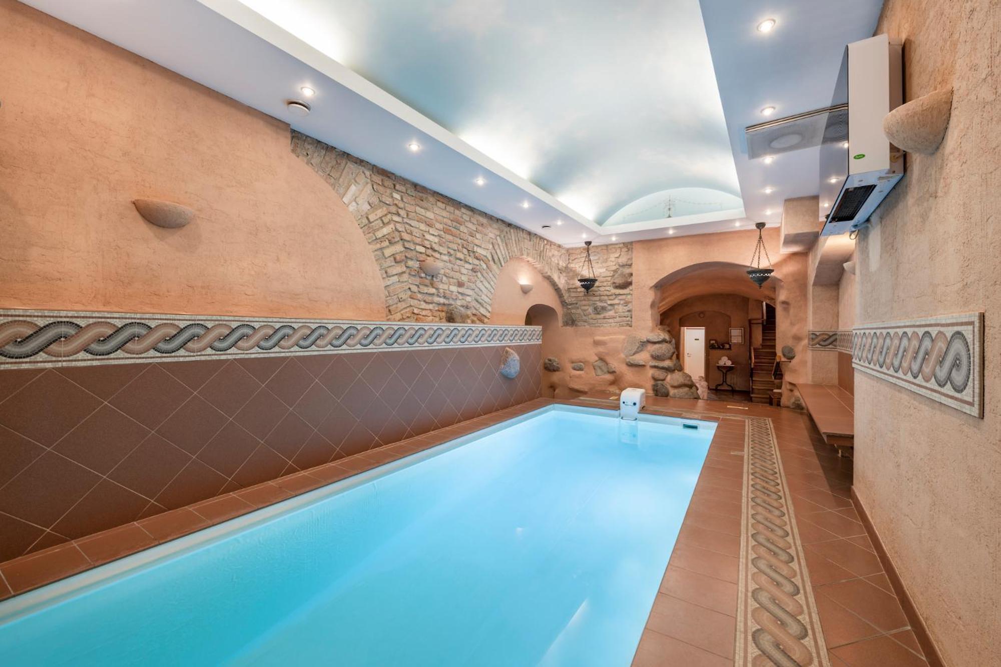 Stikliai Hotel - Relais & Chateaux VNO Exteriér fotografie The swimming pool