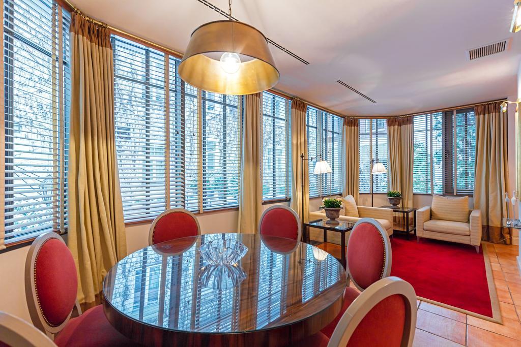 Stikliai Hotel - Relais & Chateaux VNO Exteriér fotografie A suite at the Mandarin Oriental, Munich